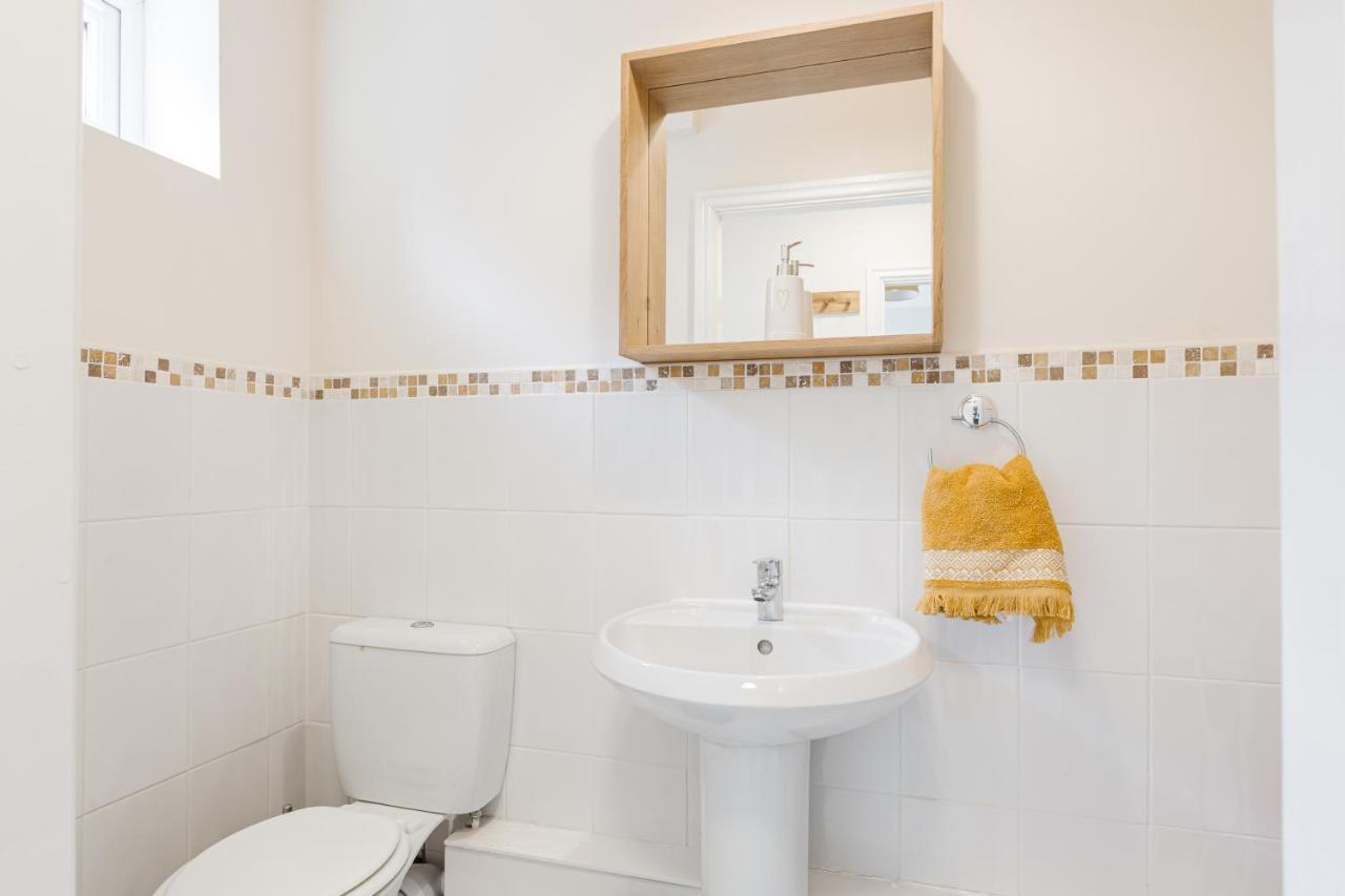 Oxheys House - 5 Bedrooms Contractors Parking Preston  Ngoại thất bức ảnh