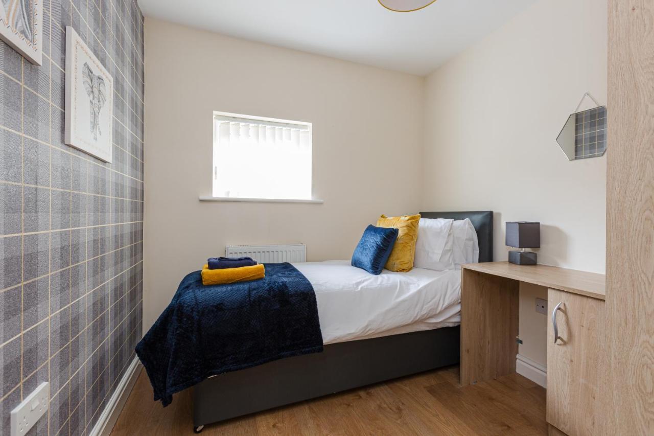 Oxheys House - 5 Bedrooms Contractors Parking Preston  Ngoại thất bức ảnh